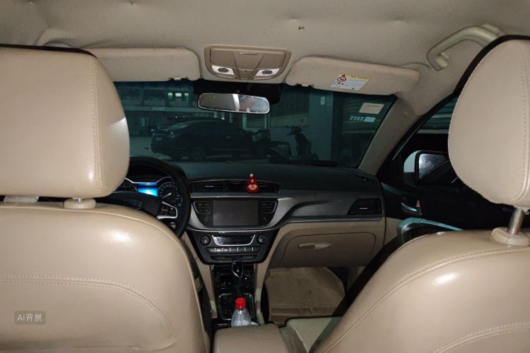 GEELY Emgrand 2017 car image #20