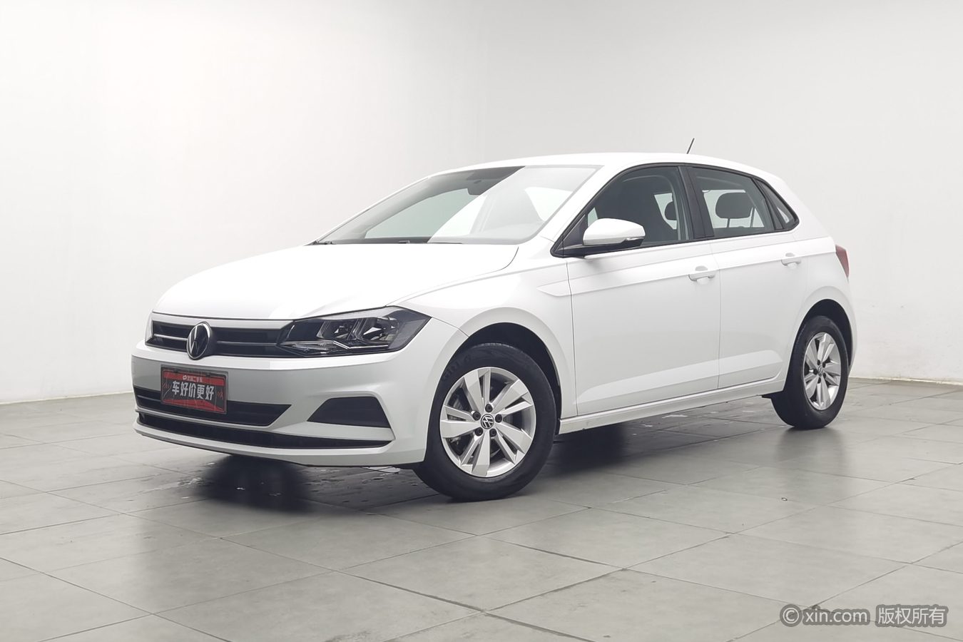 Volkswagen Polo 2023 car image #2