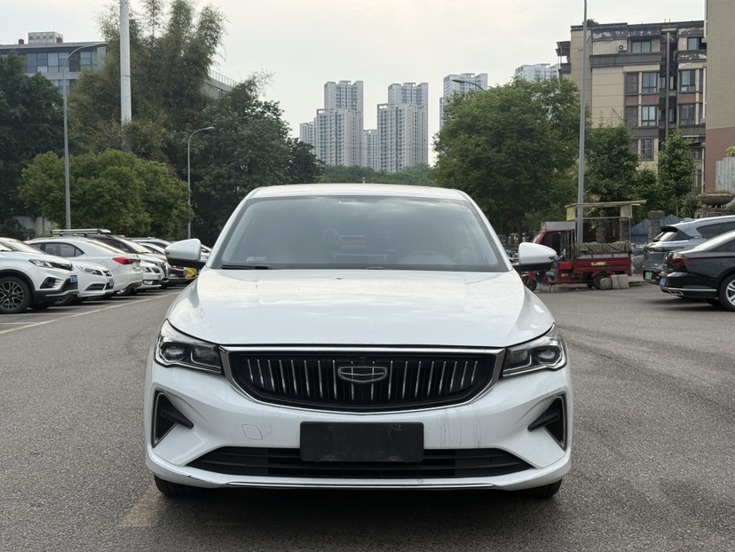 GEELY Emgrand 2023 car image #2