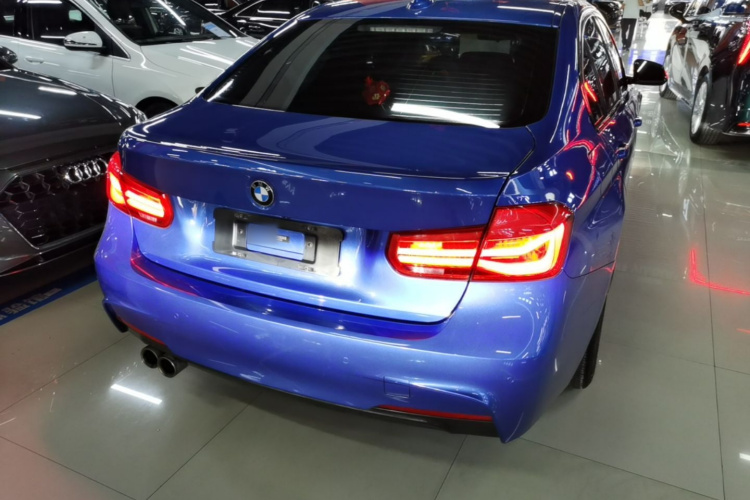 BMW 3 Series 2019 #7 BMW 3 Series 2019 car image #7