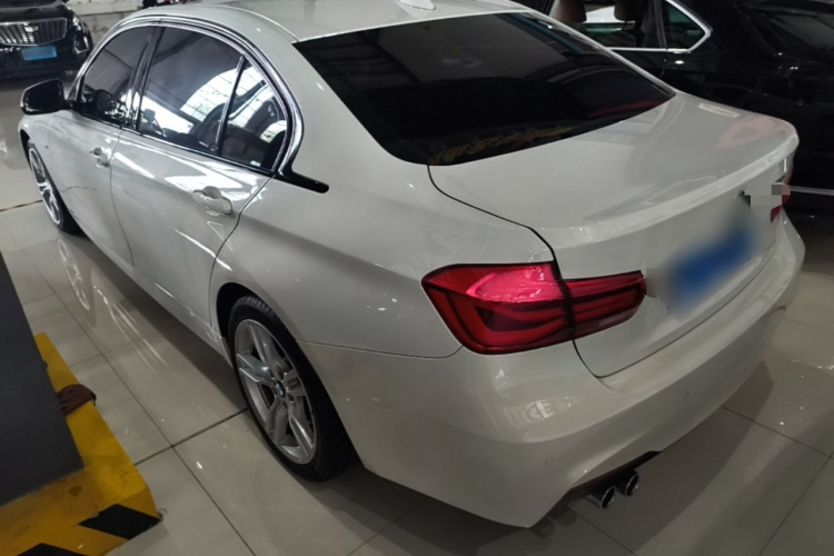 BMW 3 Series 2017 car image #5
