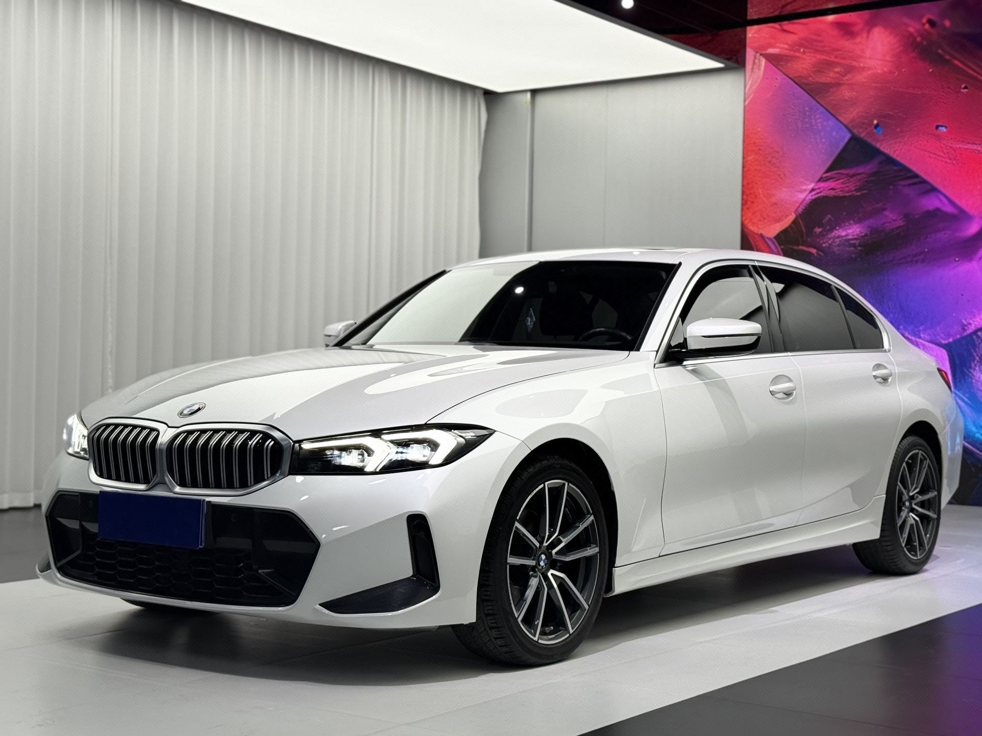 BMW 3 Series 2023 BMW 3 Series 2023 imagem de carro