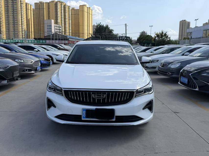 GEELY Emgrand 2023 car image #2