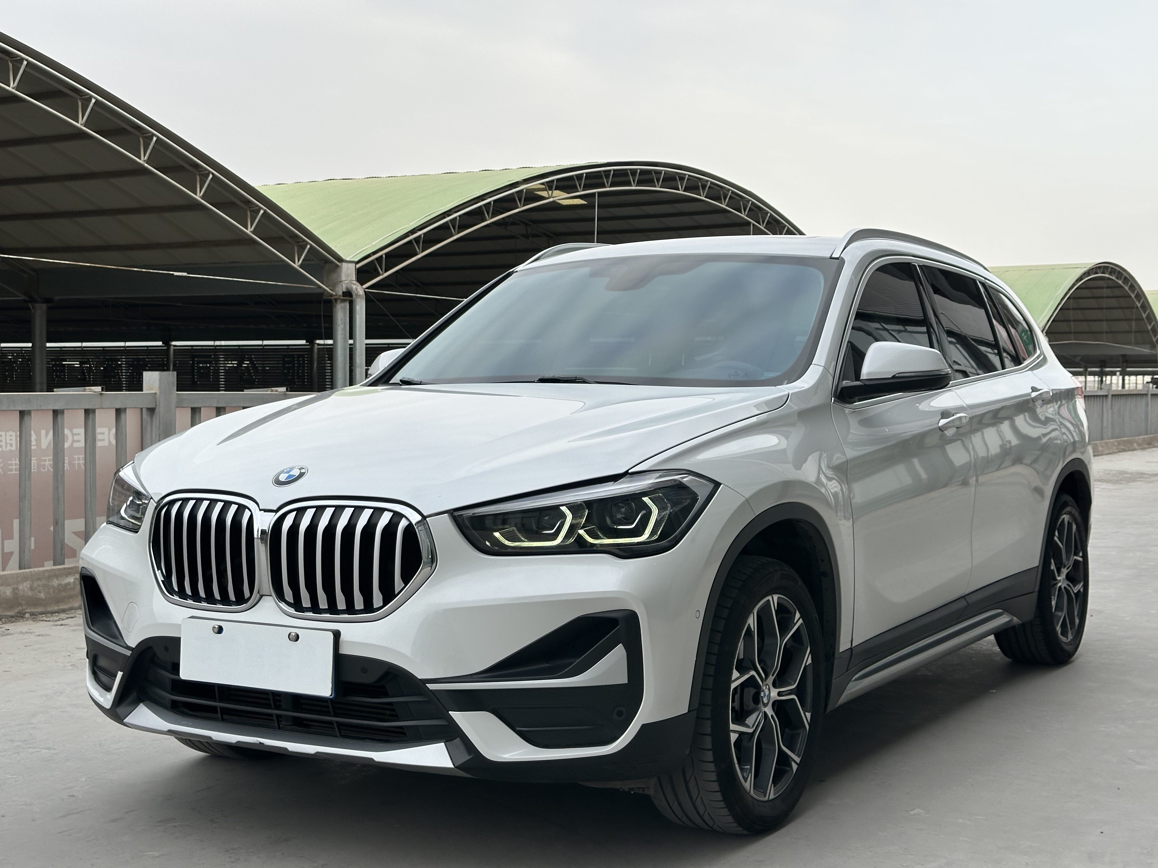 BMW X1 2019 BMW X1 2019 immagine di auto