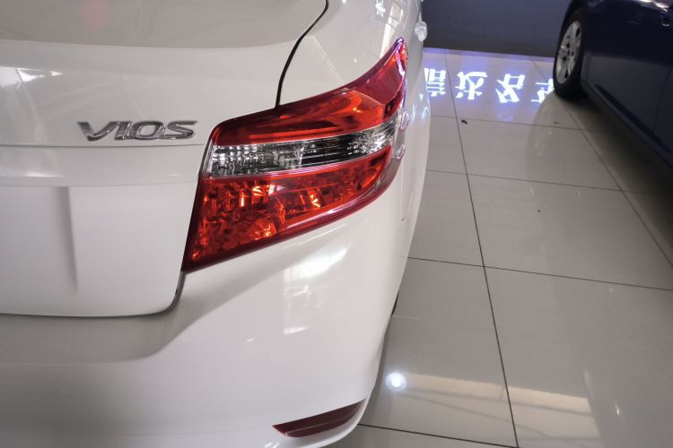 Toyota Vios 2016 image de voiture #8