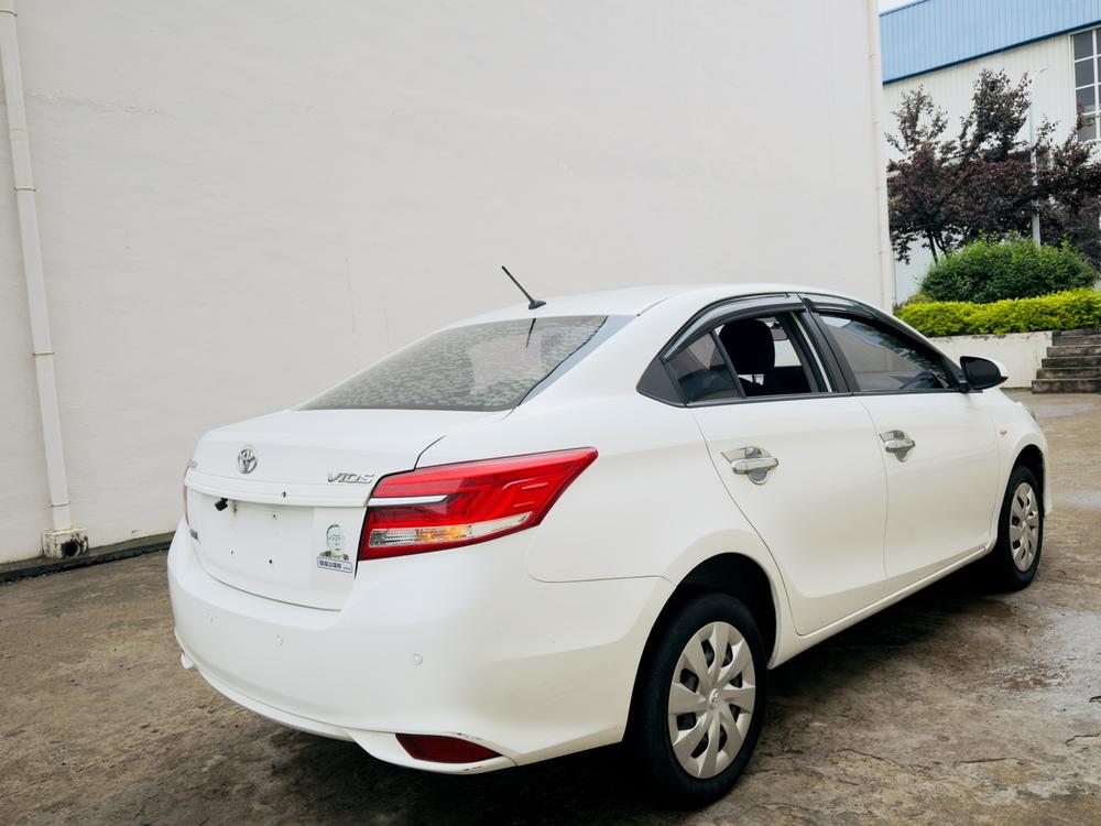 Toyota Vios 2017 #6 Toyota Vios 2017 car image #6