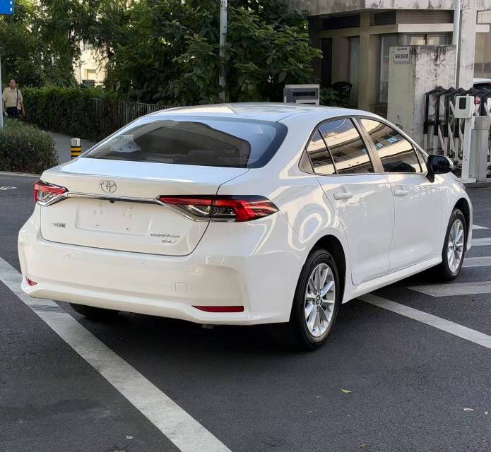 Toyota Corolla 2023 car image #10