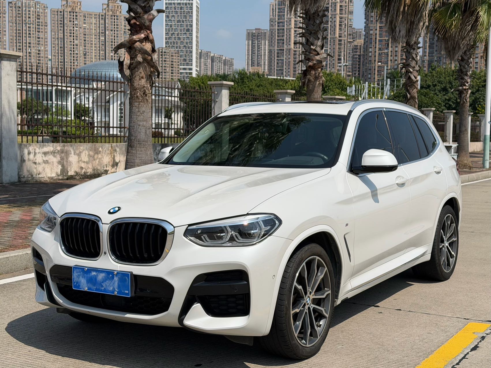 BMW X3 2020 BMW X3 2020 car image