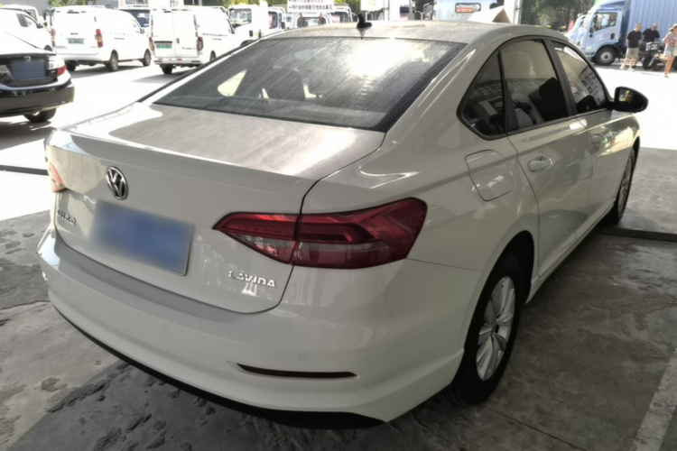 Volkswagen Lavida 2018 car image #7