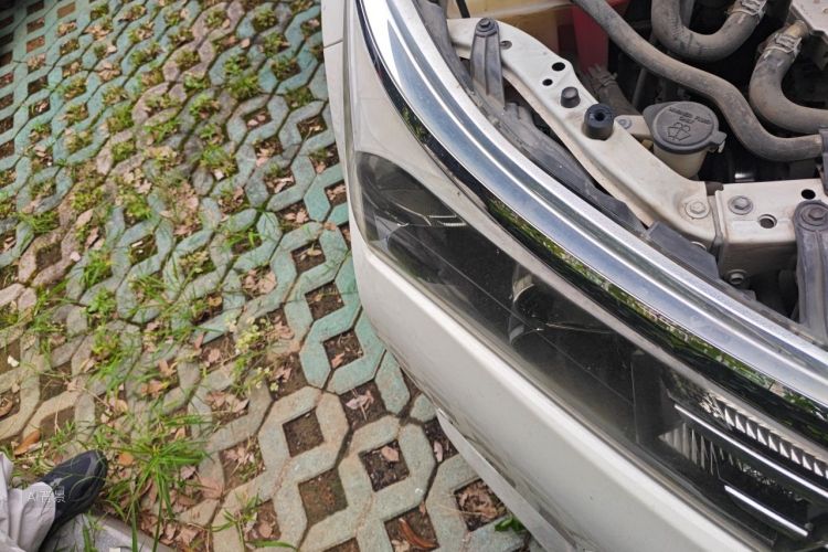 Toyota Corolla 2016 #8 Toyota Corolla 2016 car image #8