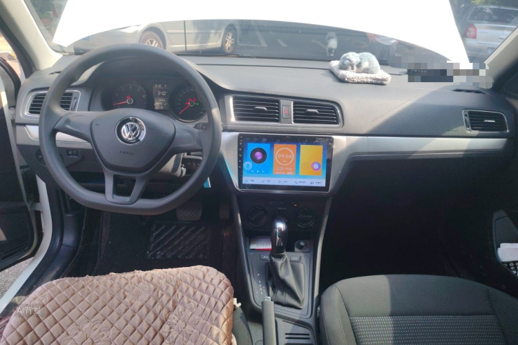 Volkswagen Lavida 2020 car image #11