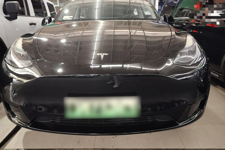 Tesla Model Y 2022 #3 Tesla Model Y 2022 car image #3