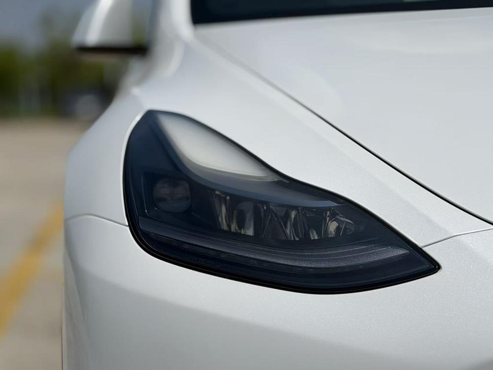 Tesla Model Y 2021 #9 Tesla Model Y 2021 car image #9