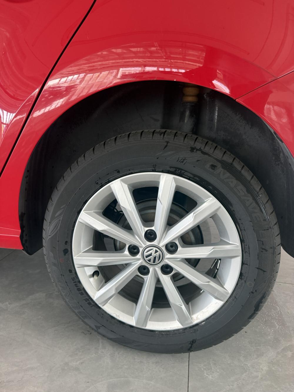 Volkswagen Polo 2017 car image #6