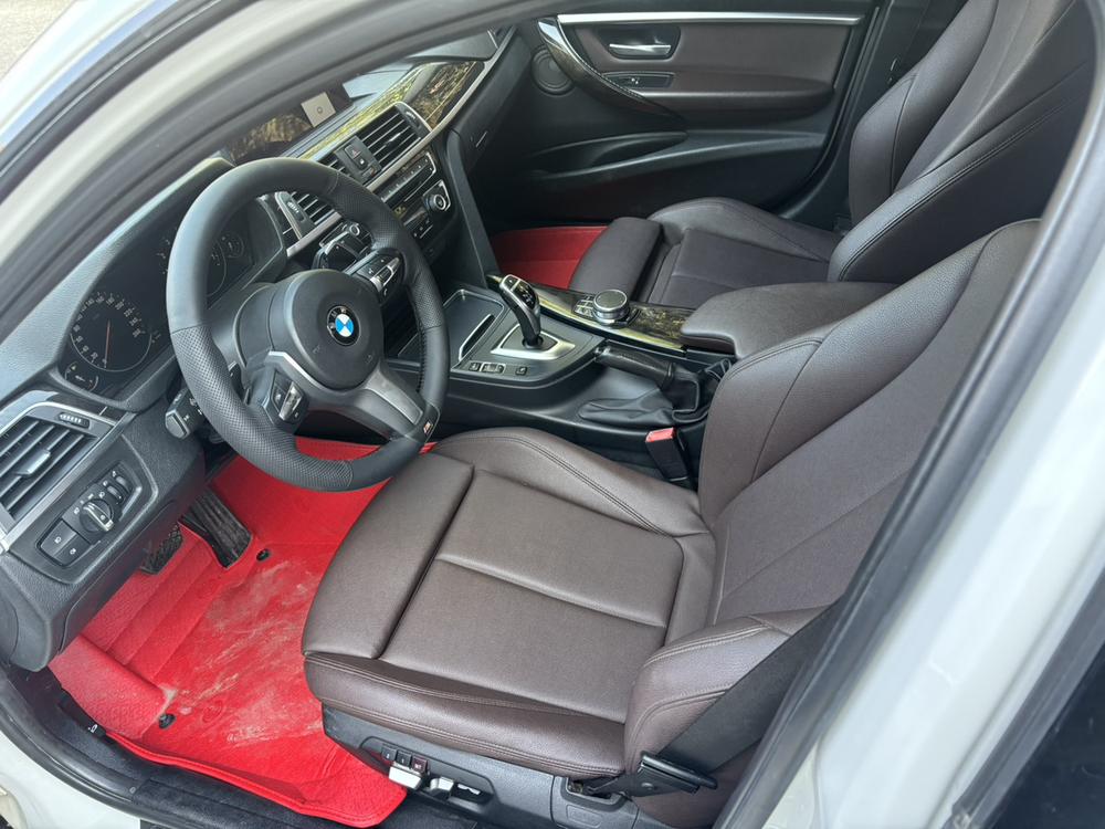 BMW 3 Series 2018 #10 BMW 3 Series 2018 car image #10