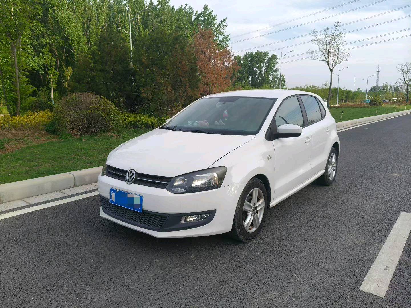 Volkswagen Polo 2011 Volkswagen Polo 2011 изображение автомобиля