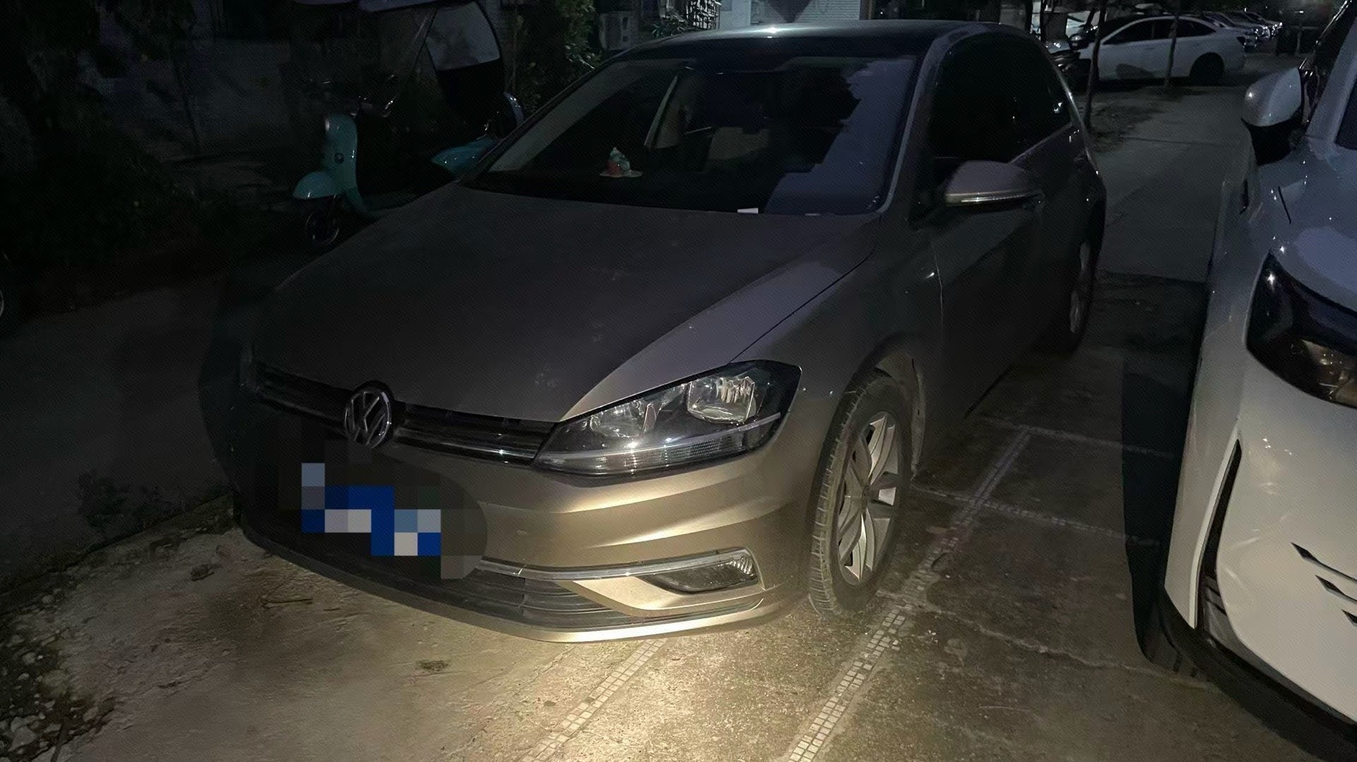 2018 car image 