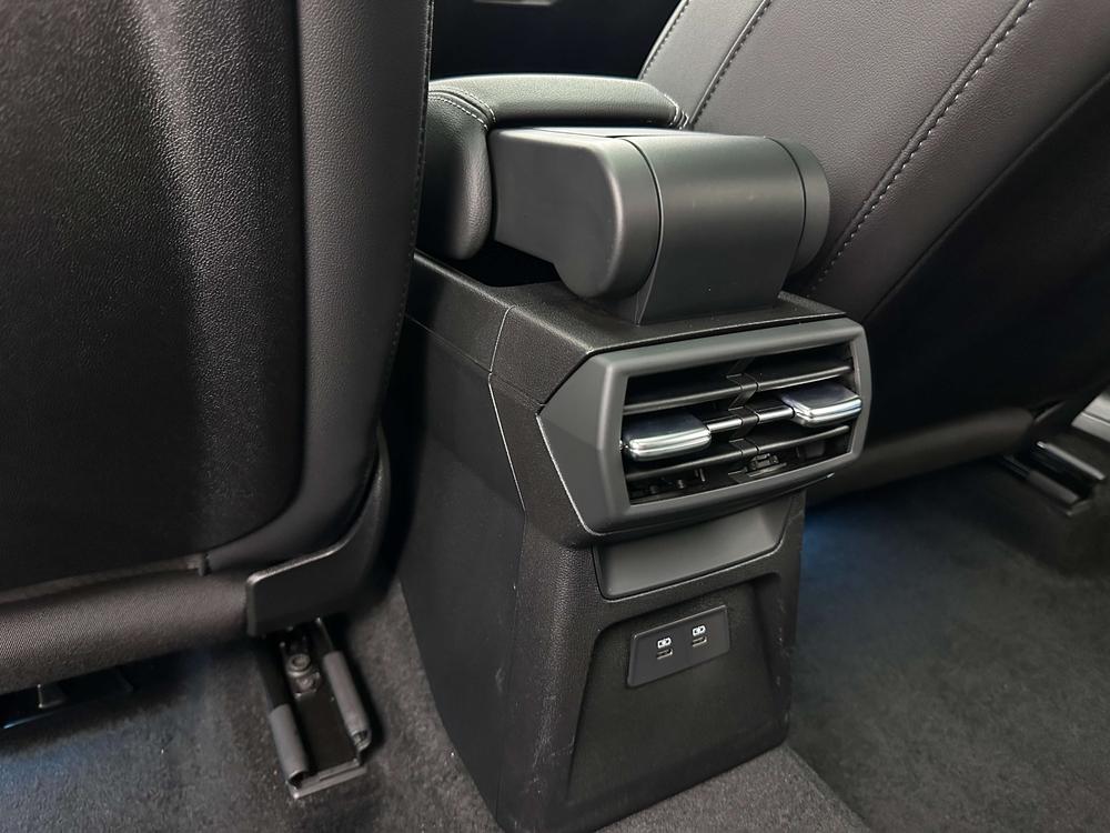 Audi A3 2023 صورة سيارة #15