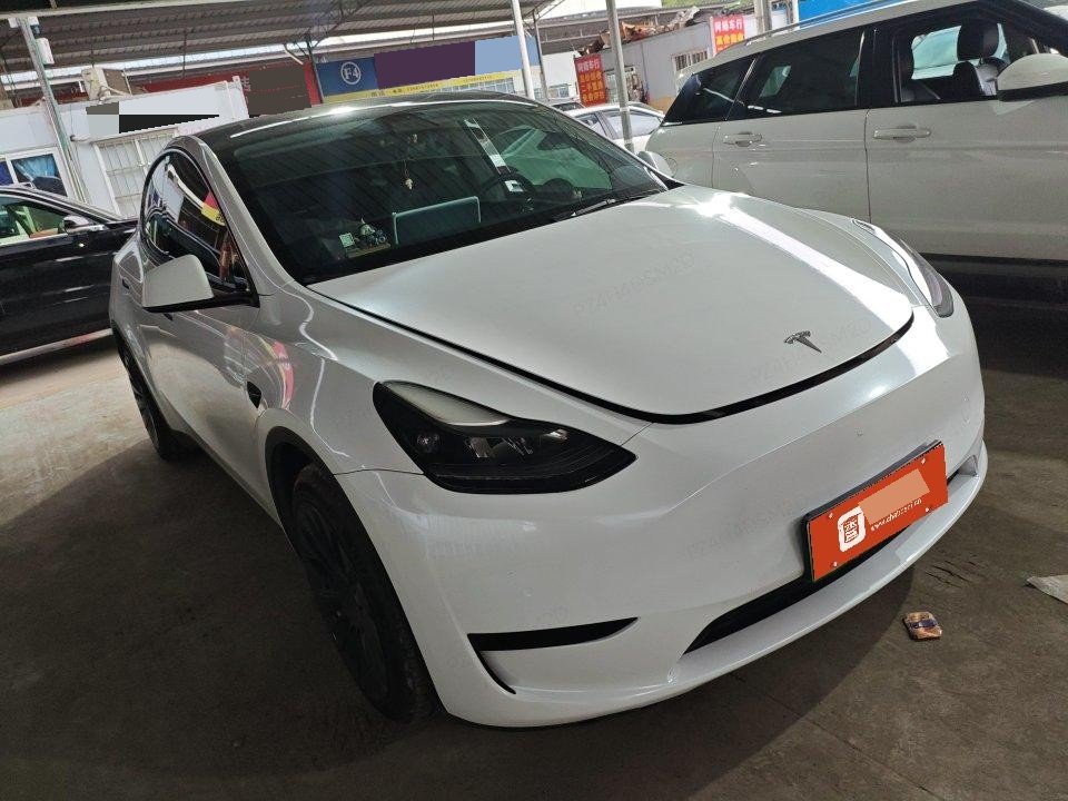 Tesla Model Y 2022 #2 Tesla Model Y 2022 car image #2