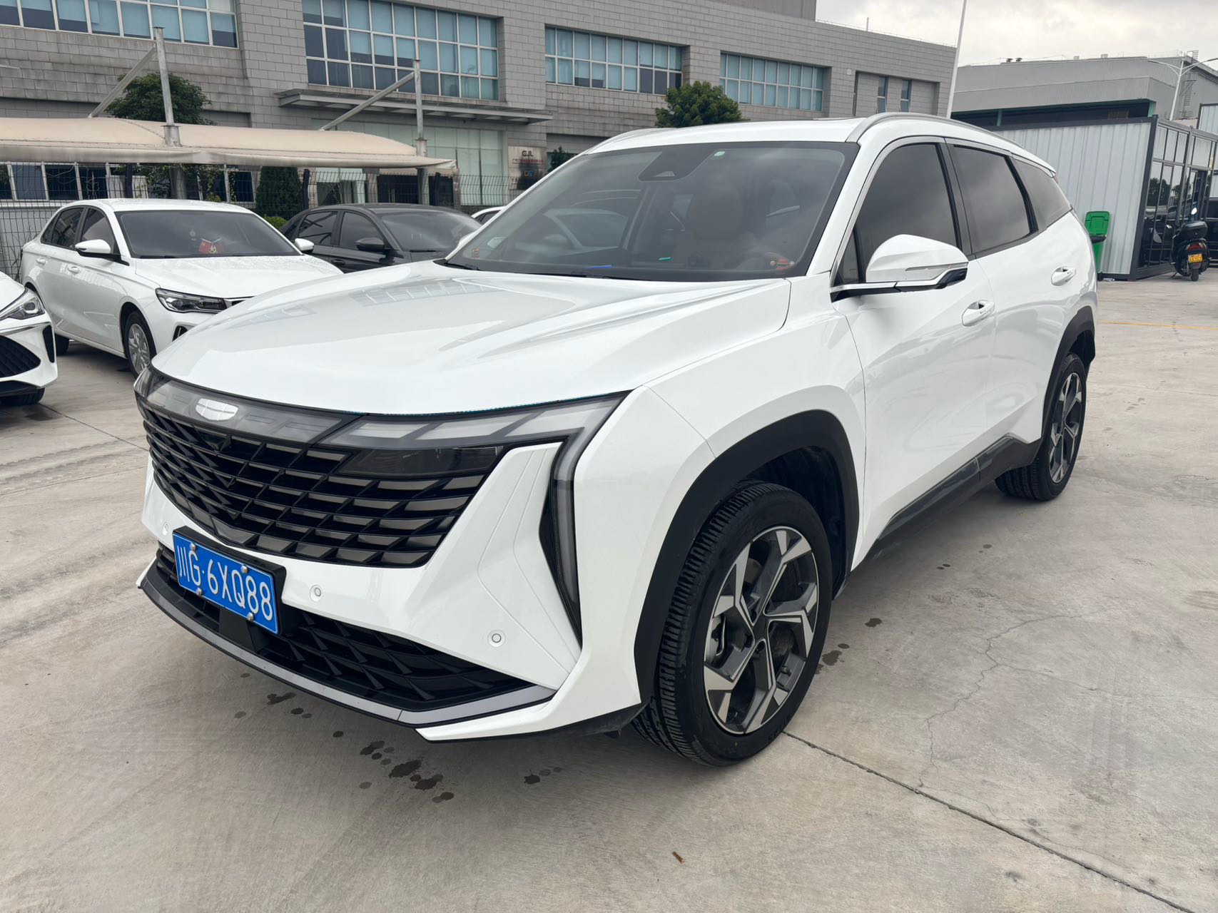 GEELY Boyue L 2024 car image 