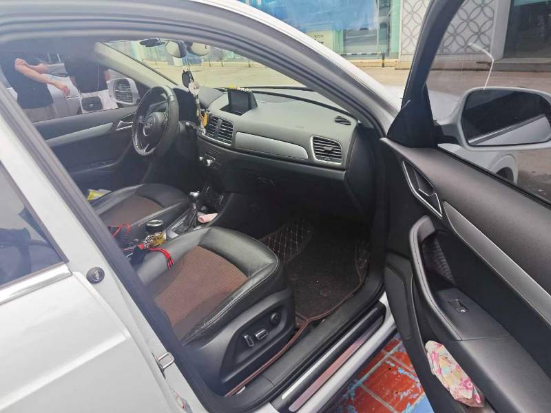 Audi Q3 2017 #4 Audi Q3 2017 car image #4