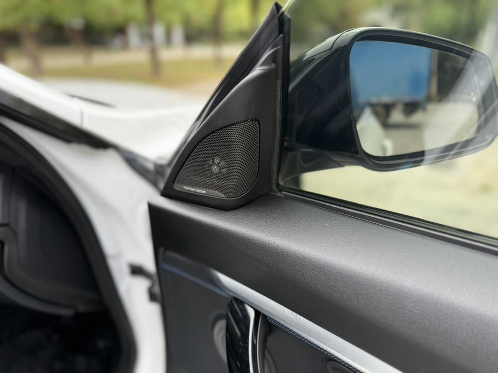 BMW 3 Series GT 2019 car image #7