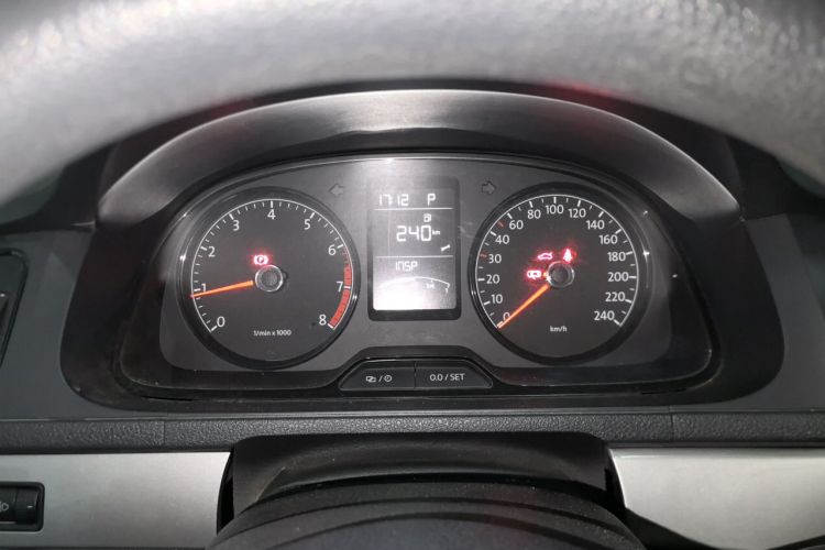 Volkswagen Lavida 2015 car image #12