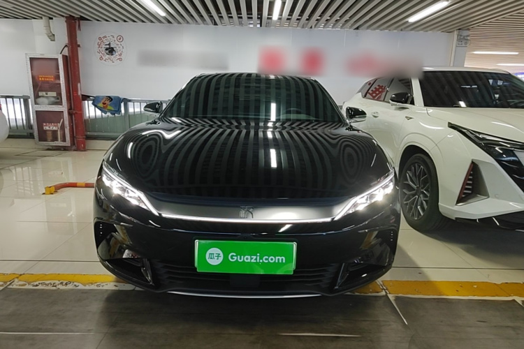 BYD Han 2025 #3 BYD Han 2025 car image #3
