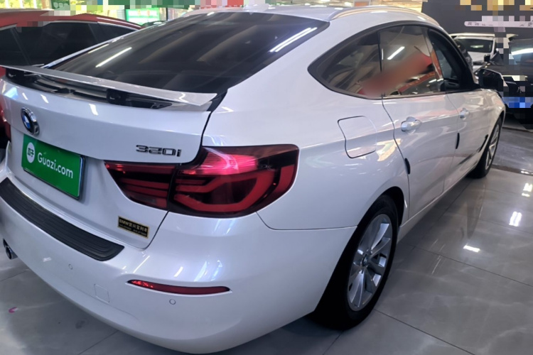 BMW 3 Series GT 2017 #7 BMW 3 Series GT 2017 immagine di auto #7
