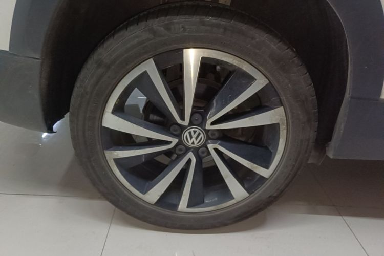 Volkswagen Tharu 2019 #10 Volkswagen Tharu 2019 car image #10