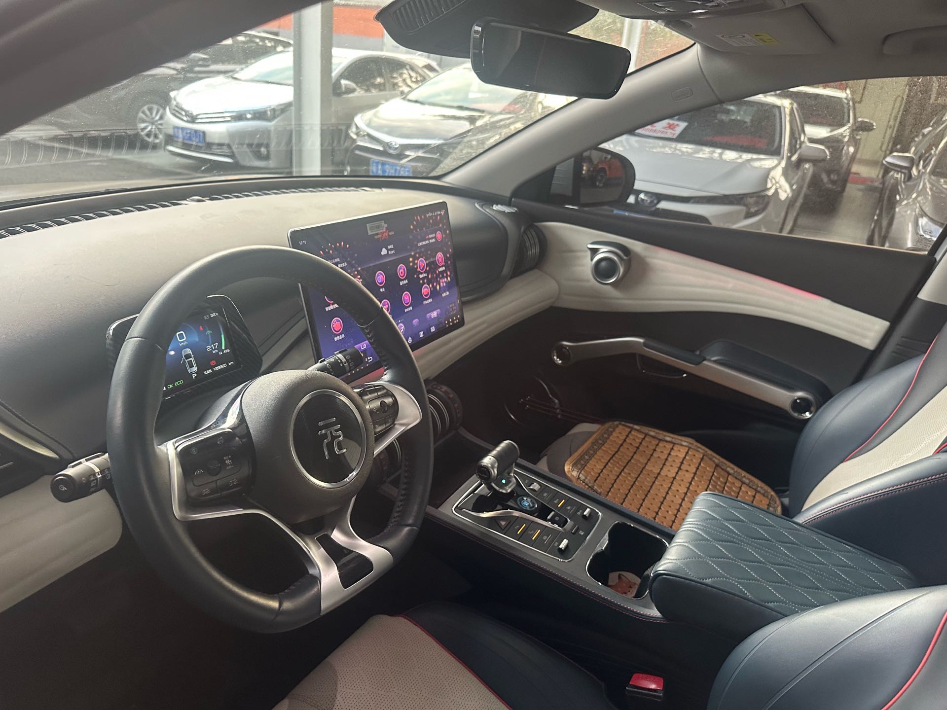 BYD Yuan Plus 2023 изображение автомобиля #3