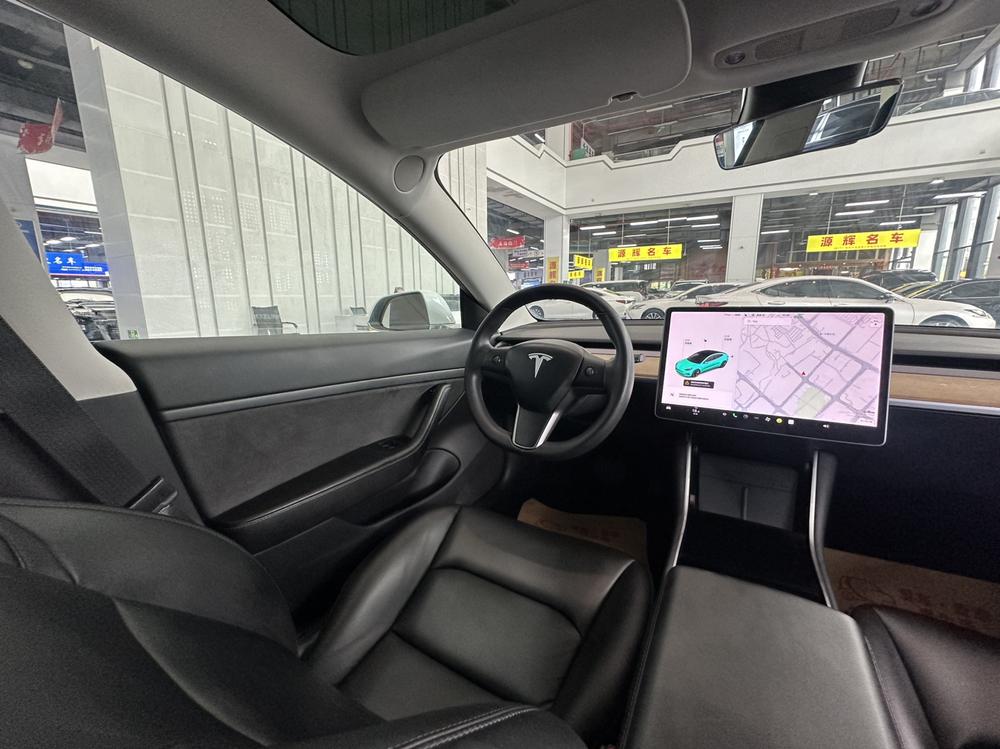 Tesla Model 3 2020 #14 Tesla Model 3 2020 car image #14