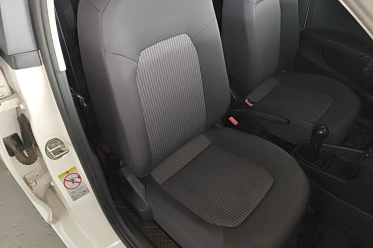 Volkswagen Santana 2016 #24 Volkswagen Santana 2016 car image #24
