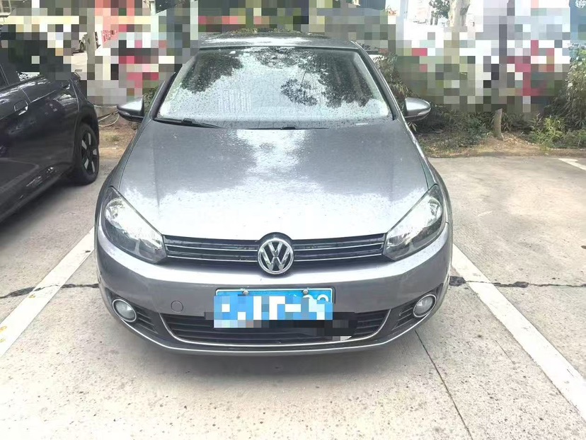 Volkswagen Golf 2013 car image 