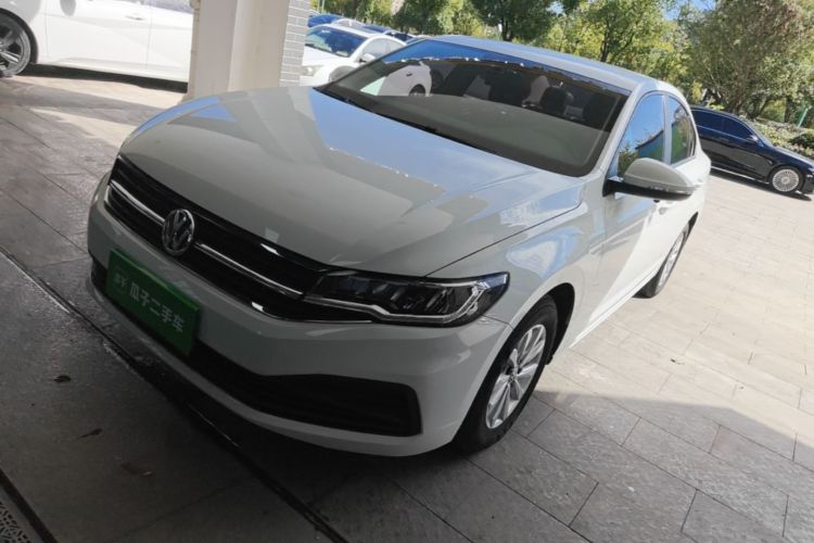 Volkswagen Bora 2021 car image #2