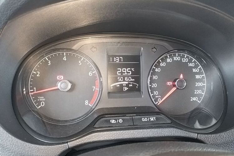 Volkswagen Polo 2017 #12 Volkswagen Polo 2017 car image #12