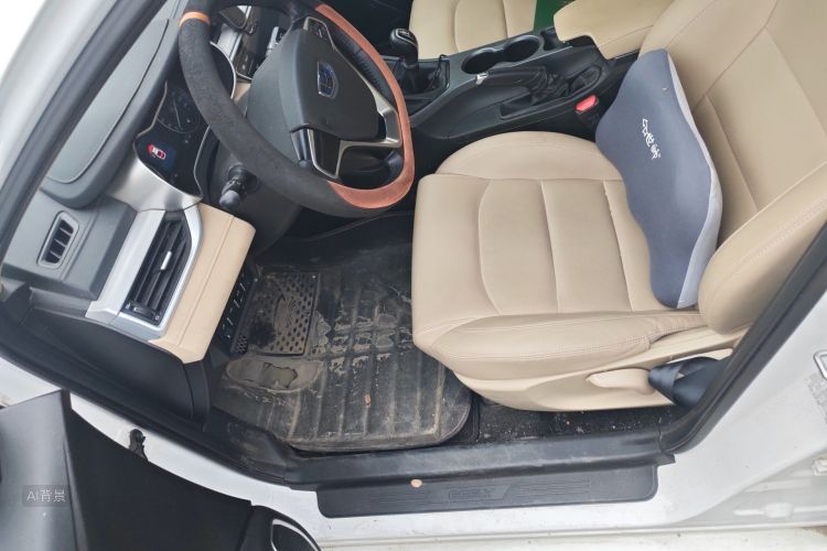 GEELY Emgrand 2018 изображение автомобиля #17