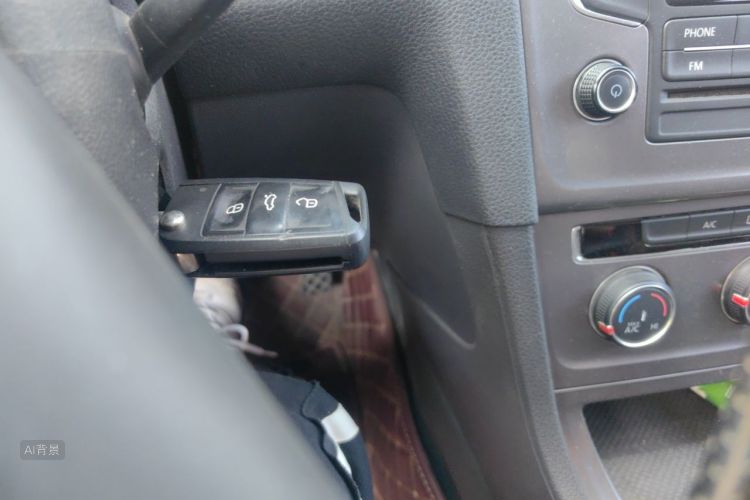 Volkswagen Golf 2016 car image #10