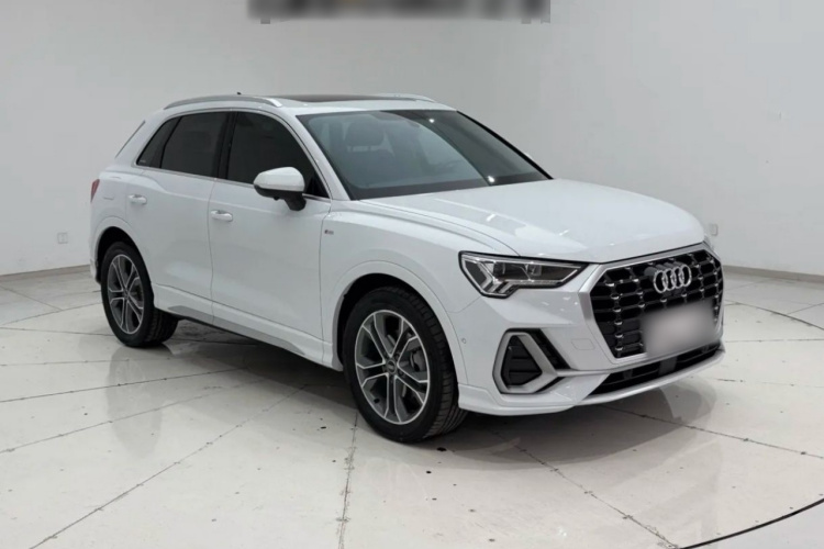 Audi Q3 2023 #6 Audi Q3 2023 car image #6