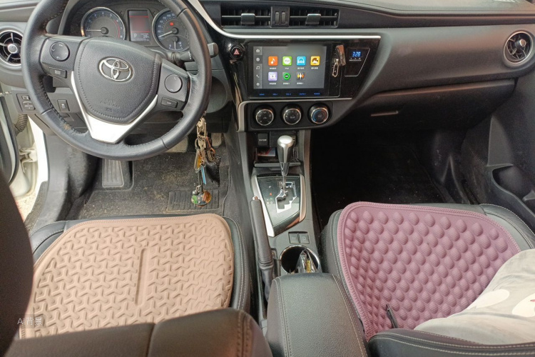 Toyota Corolla 2017 car image #11