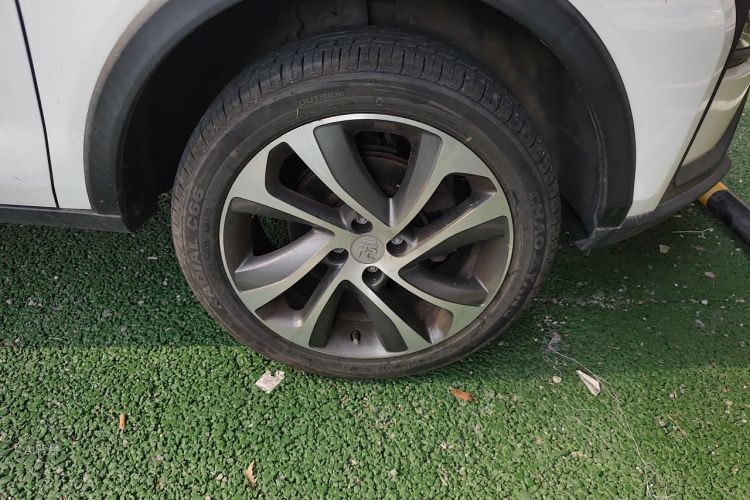 BYD Yuan 2018 #9 BYD Yuan 2018 car image #9