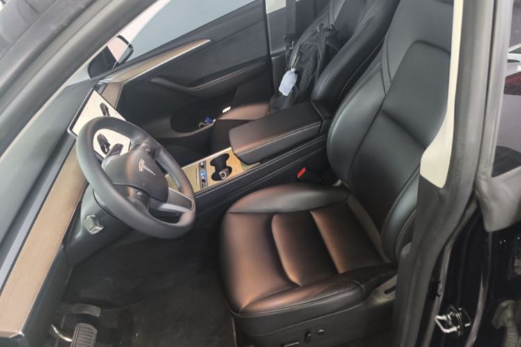 Tesla Model Y 2022 #19 Tesla Model Y 2022 car image #19