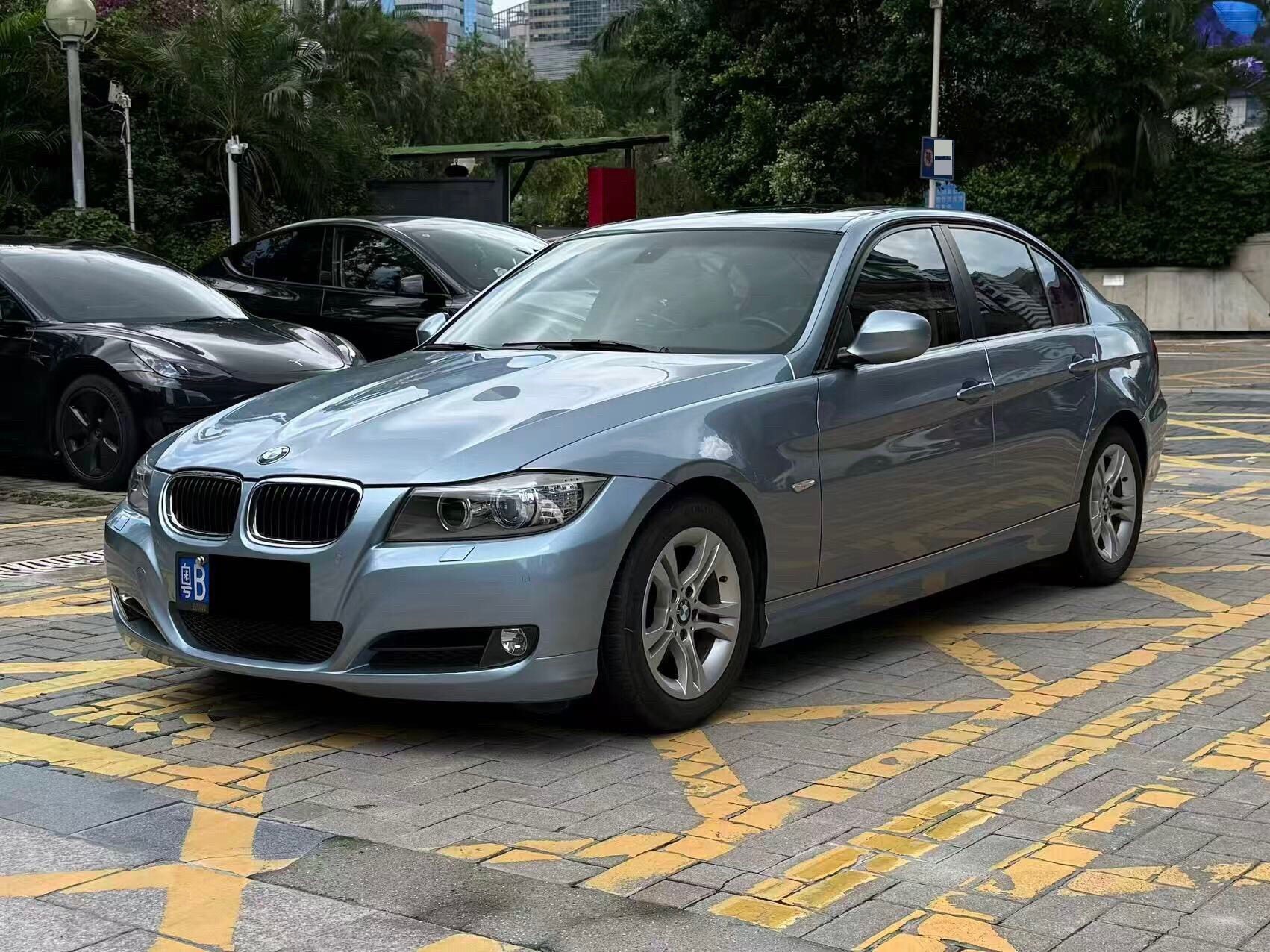 BMW 3 Series (Imported) 2010 BMW 3 Series (Imported) 2010 car image