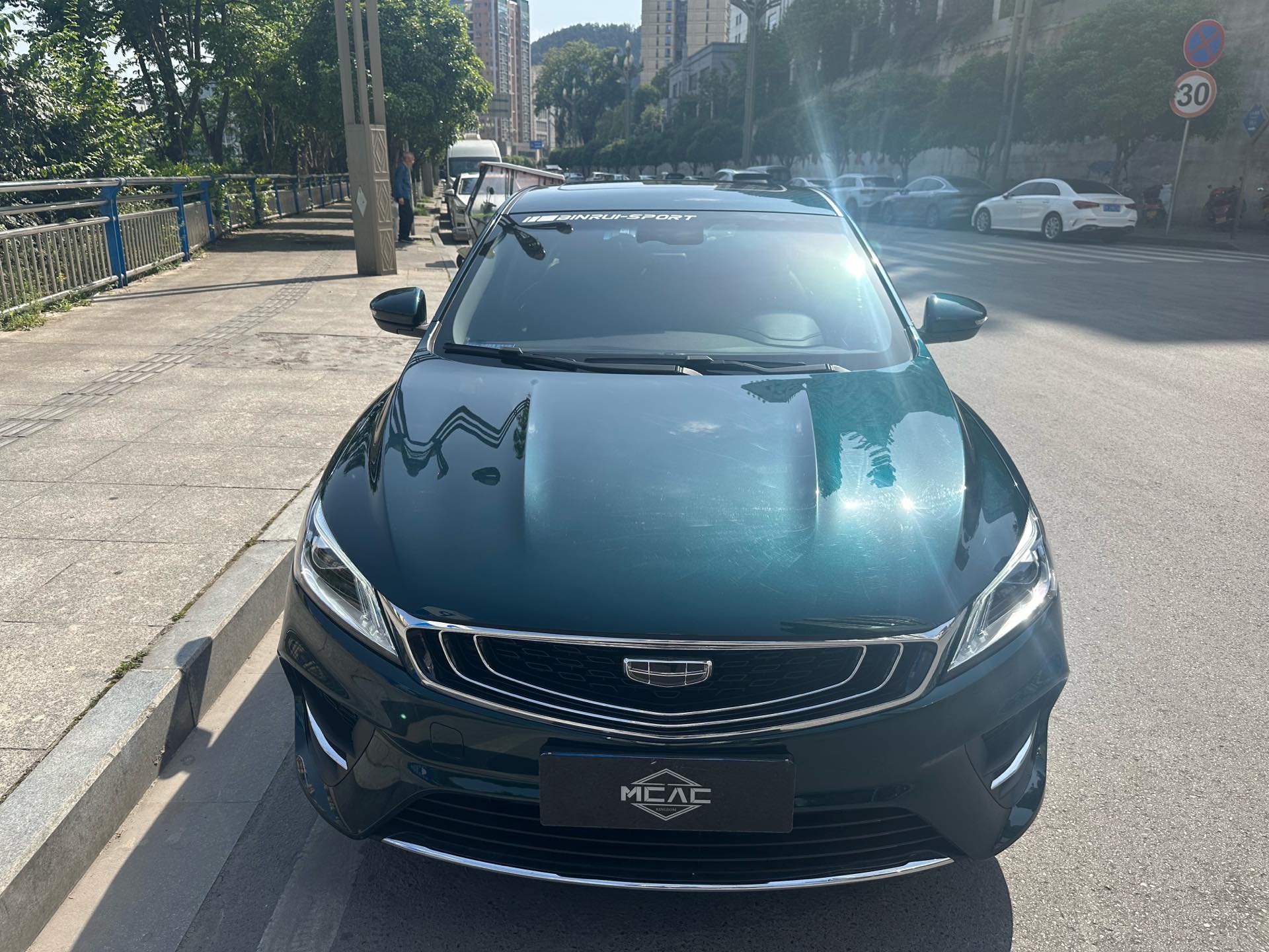 GEELY Binray 2019 car image #2