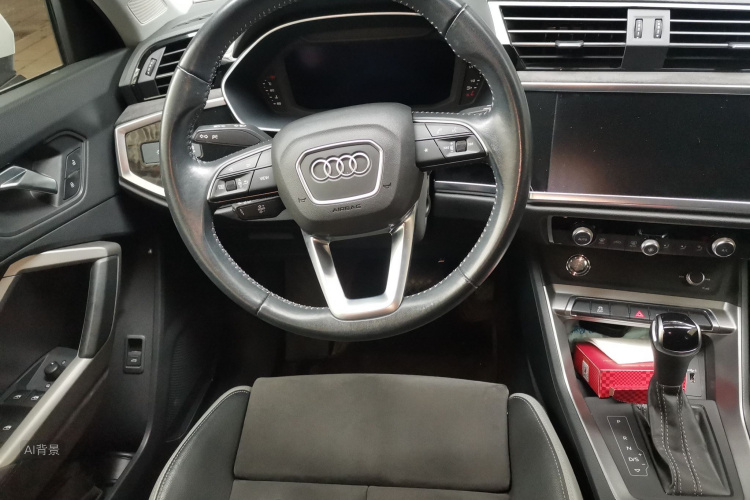 Audi Q3 2021 #12 Audi Q3 2021 car image #12