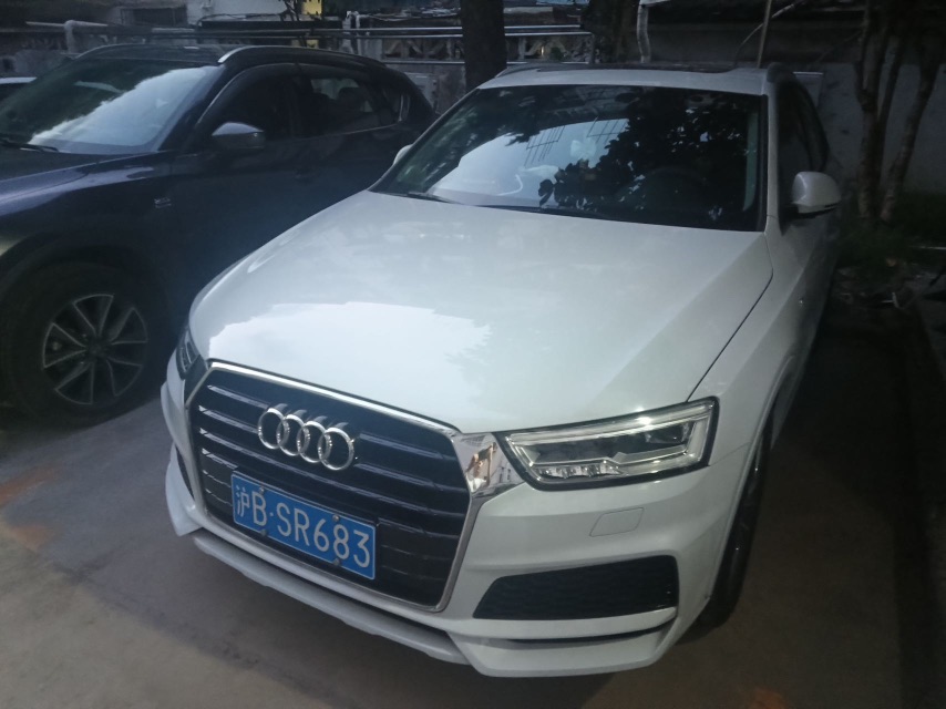 Audi Q3 2018 car image 