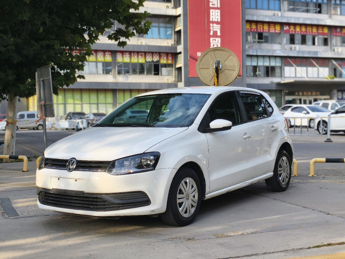 Volkswagen Polo 2017 Volkswagen Polo 2017 car image
