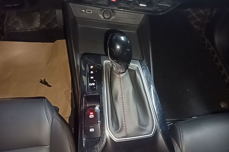 MG 5 2023 car image #18