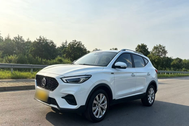 MG ZS 2023 car image #2