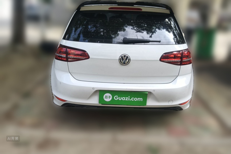Volkswagen Golf 2017 car image #6